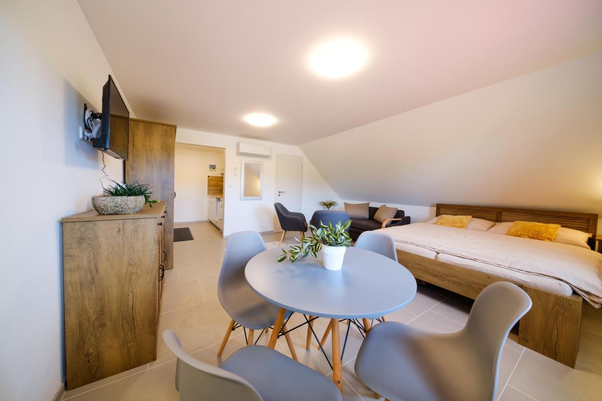 Apartman 1 Fklidu Znojmo Exterior foto